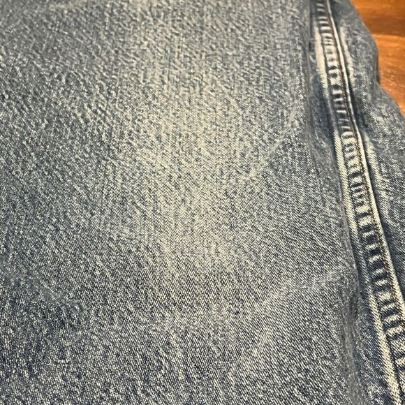 WRANGLER MENS 47MWZ REGULAR FIT SIZE 34X30 DISTRESSED MEDIUM WASH JEANS - Picture 10 of 11